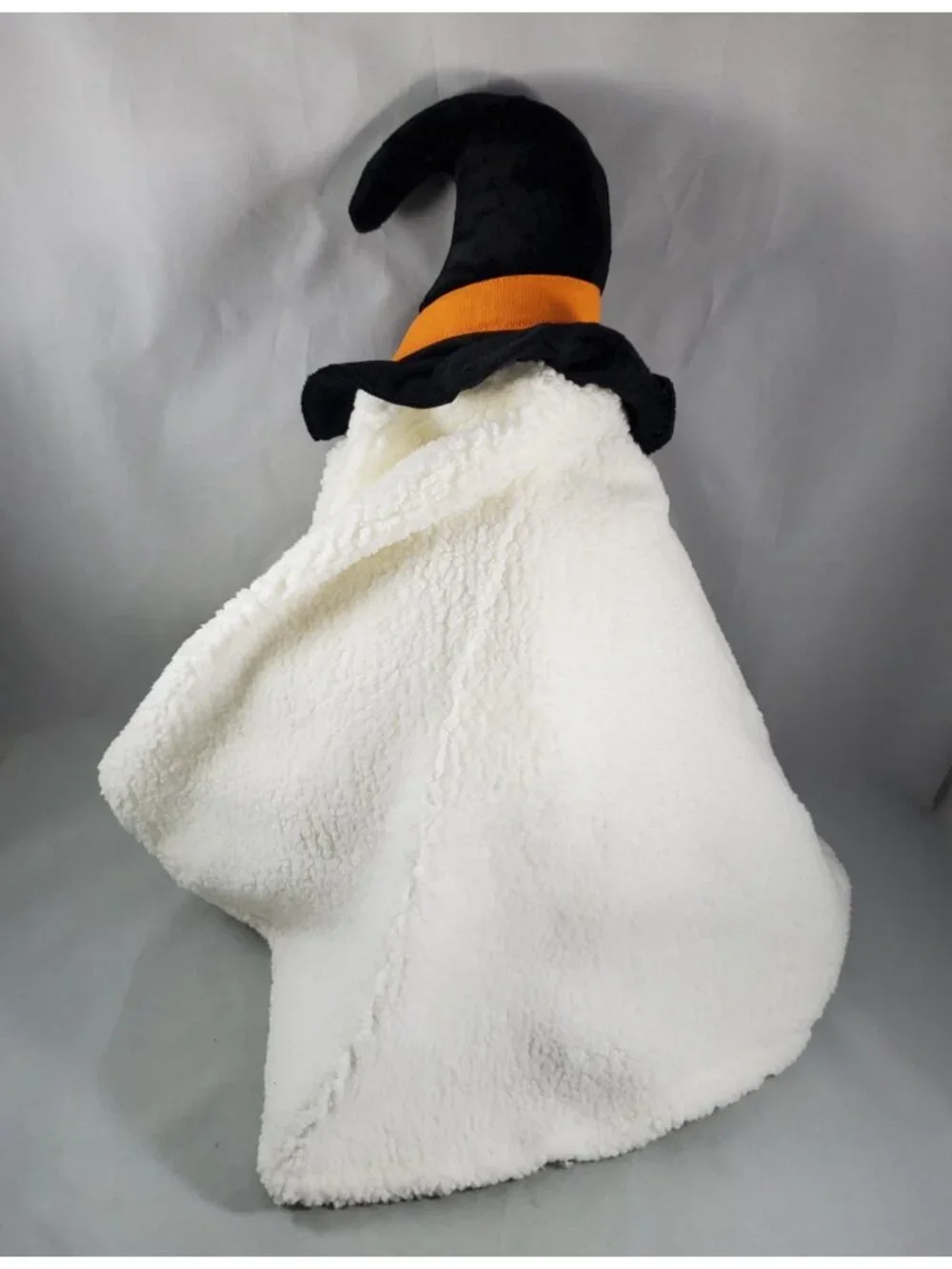 Ghost Pillow w/ Witches Hat & Sherpa Tunic Halloween Decoration New with Tag 16